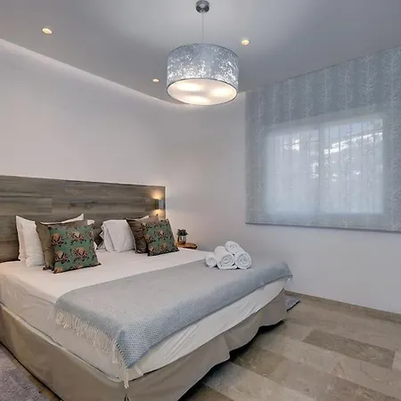 010 Luxurious 4 Bed Villa, Private Pool And Sea Views Villa Santa Fe de los Boliches