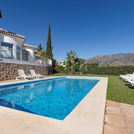 010 Luxurious 4 Bed Villa, Private Pool And Sea Views Villa *