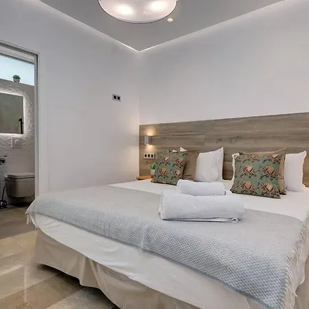 Villa 010 Luxurious 4 Bed Villa, Private Pool And Sea Views Santa Fe de los Boliches