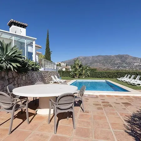 010 Luxurious 4 Bed Villa, Private Pool And Sea Views Villa Santa Fe de los Boliches