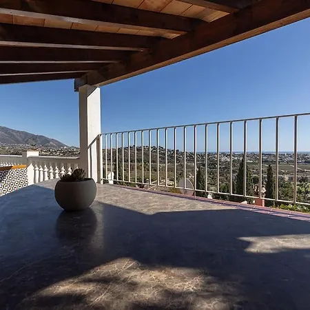 Villa 010 Luxurious 4 Bed Villa, Private Pool And Sea Views Santa Fe de los Boliches