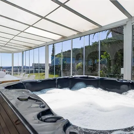 010 Luxurious 4 Bed Villa, Private Pool And Sea Views Villa *
